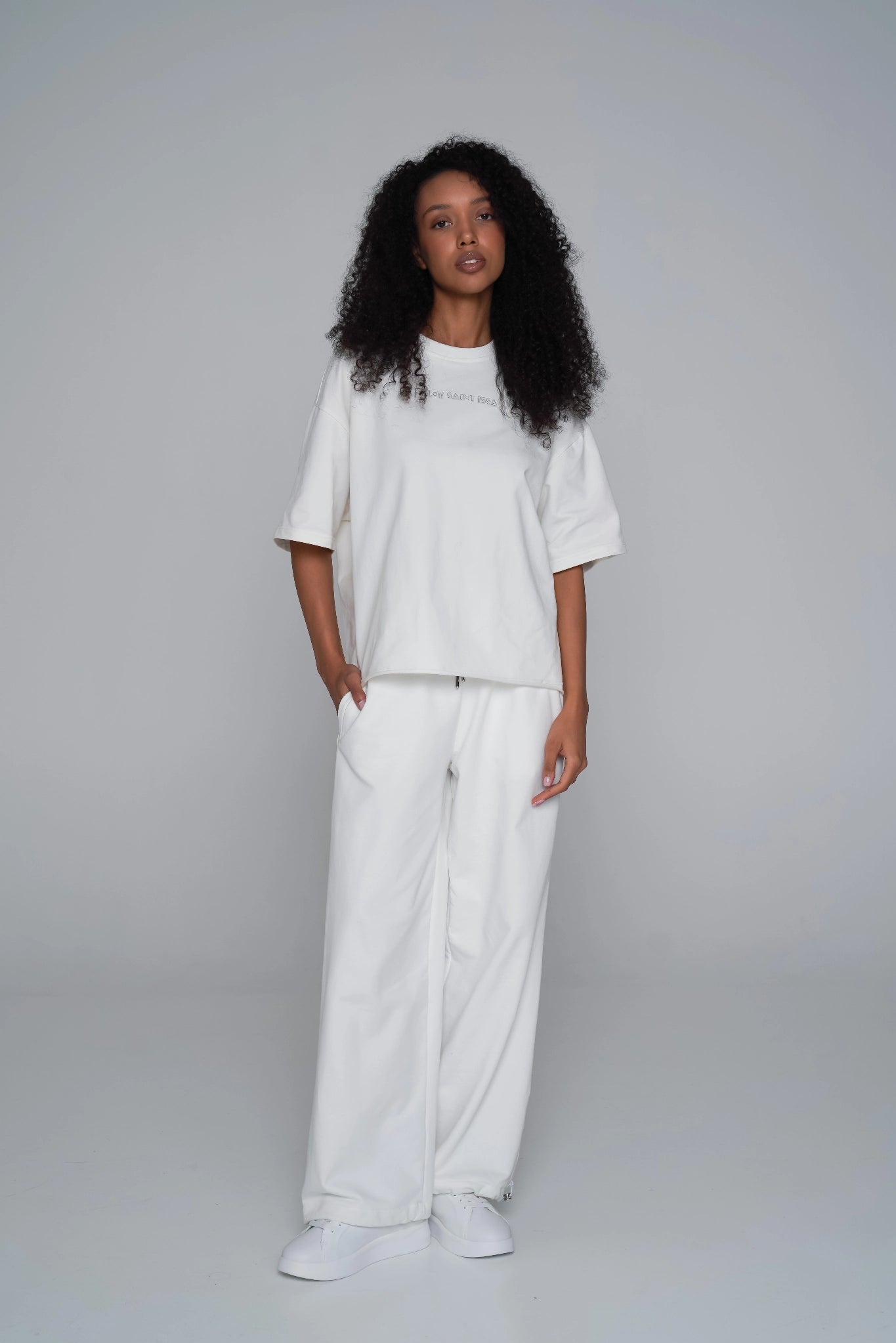 WOMEN'S OVERSIZED MINI CROP T-SHIRT CHAMPAGNE detail