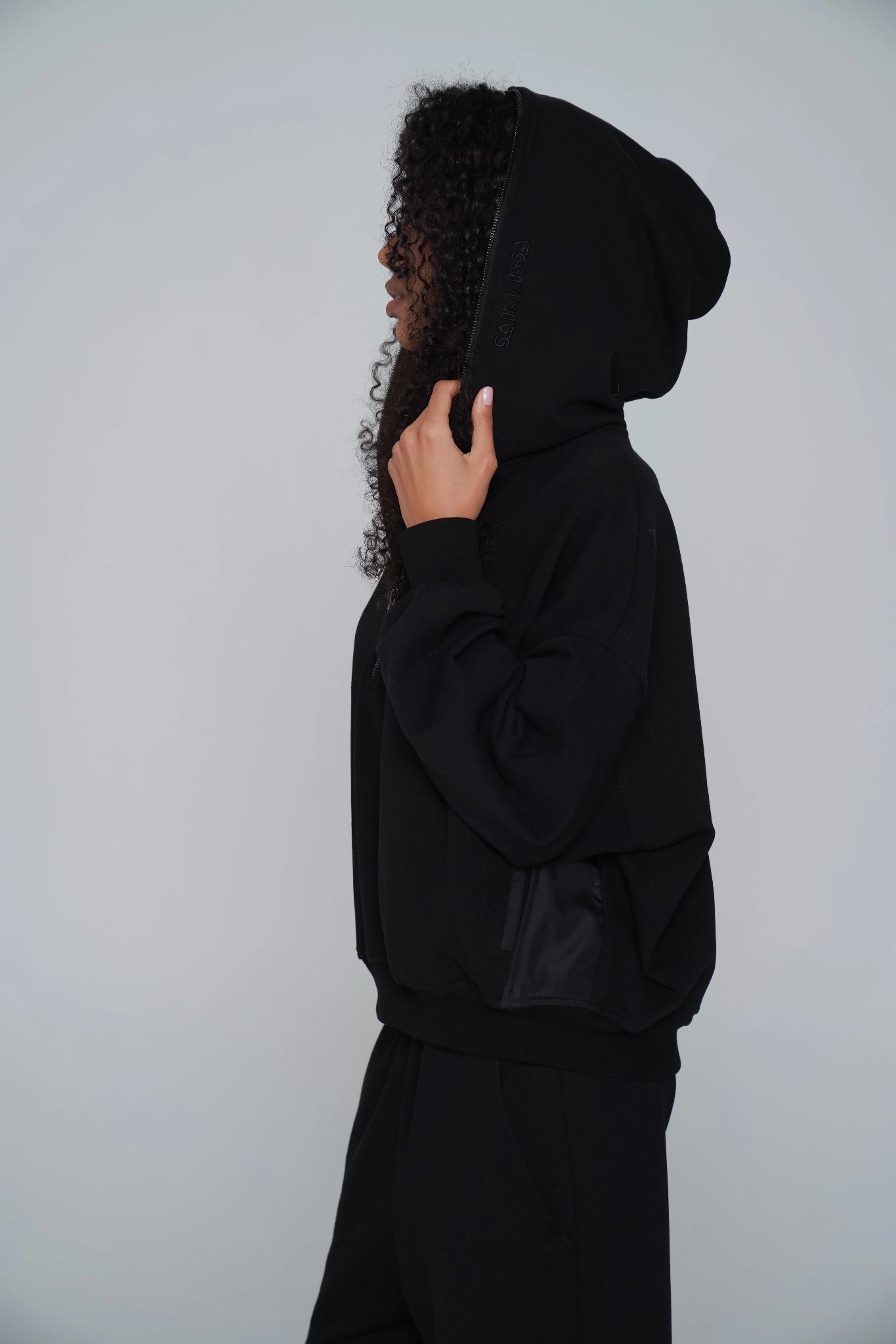 WOMEN'S MINI CROP FULL-ZIP OVERSIZED HOODIE BLACK CUSTOM made