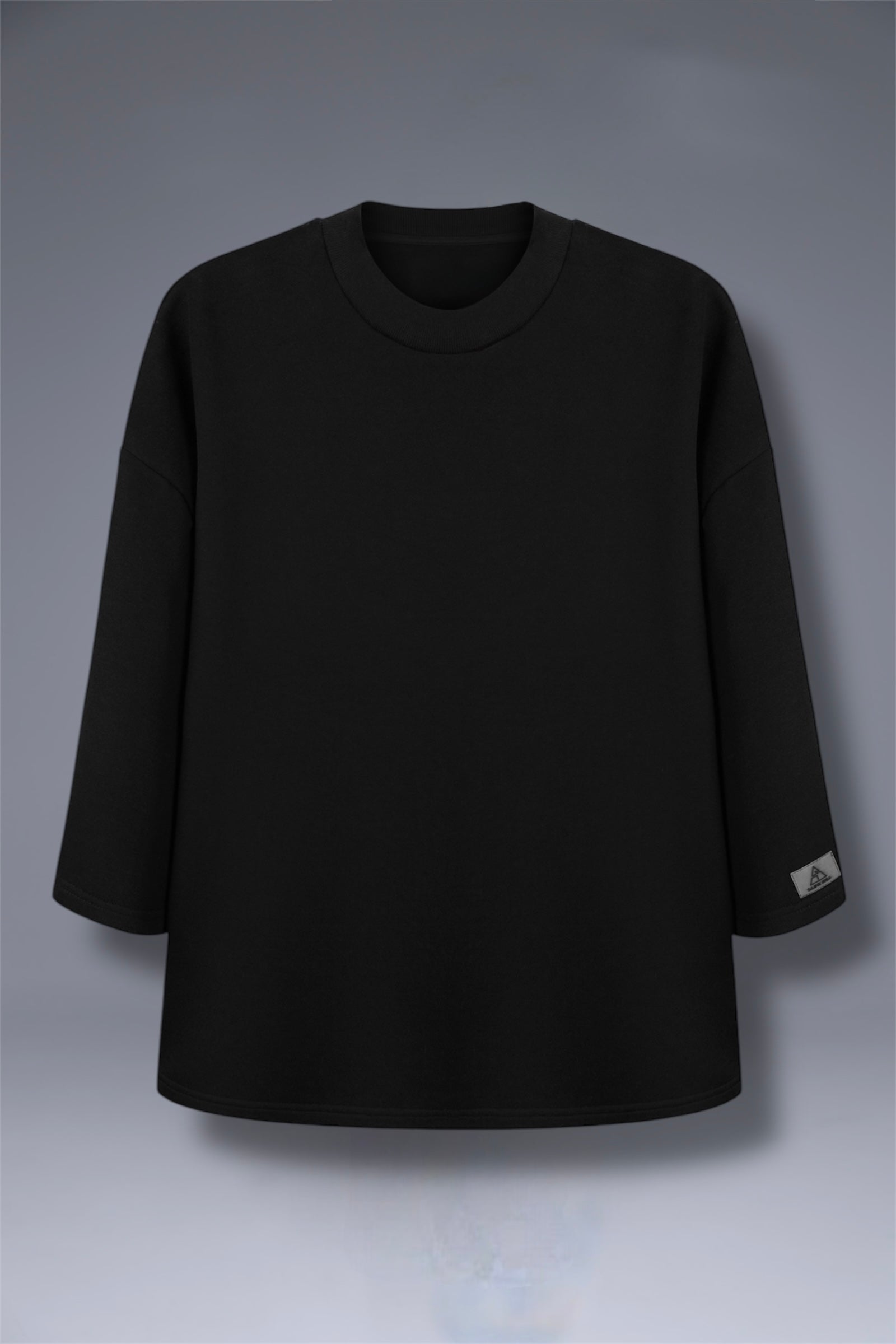 BLACK CROPPED TEE back view