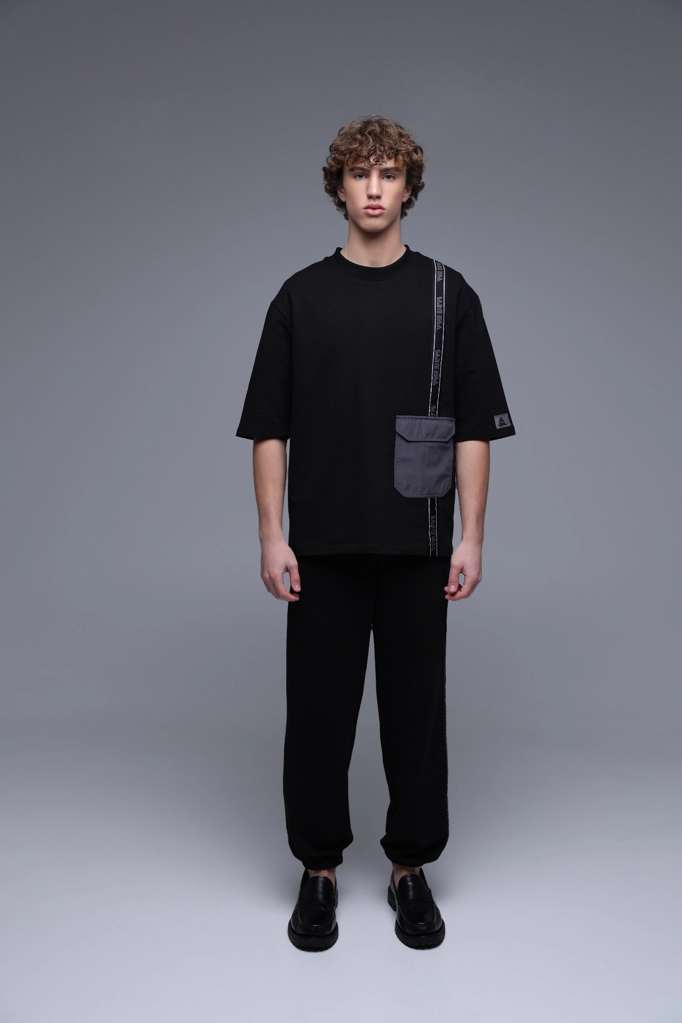 BLACK POCKET TEE premium cotton oversized back