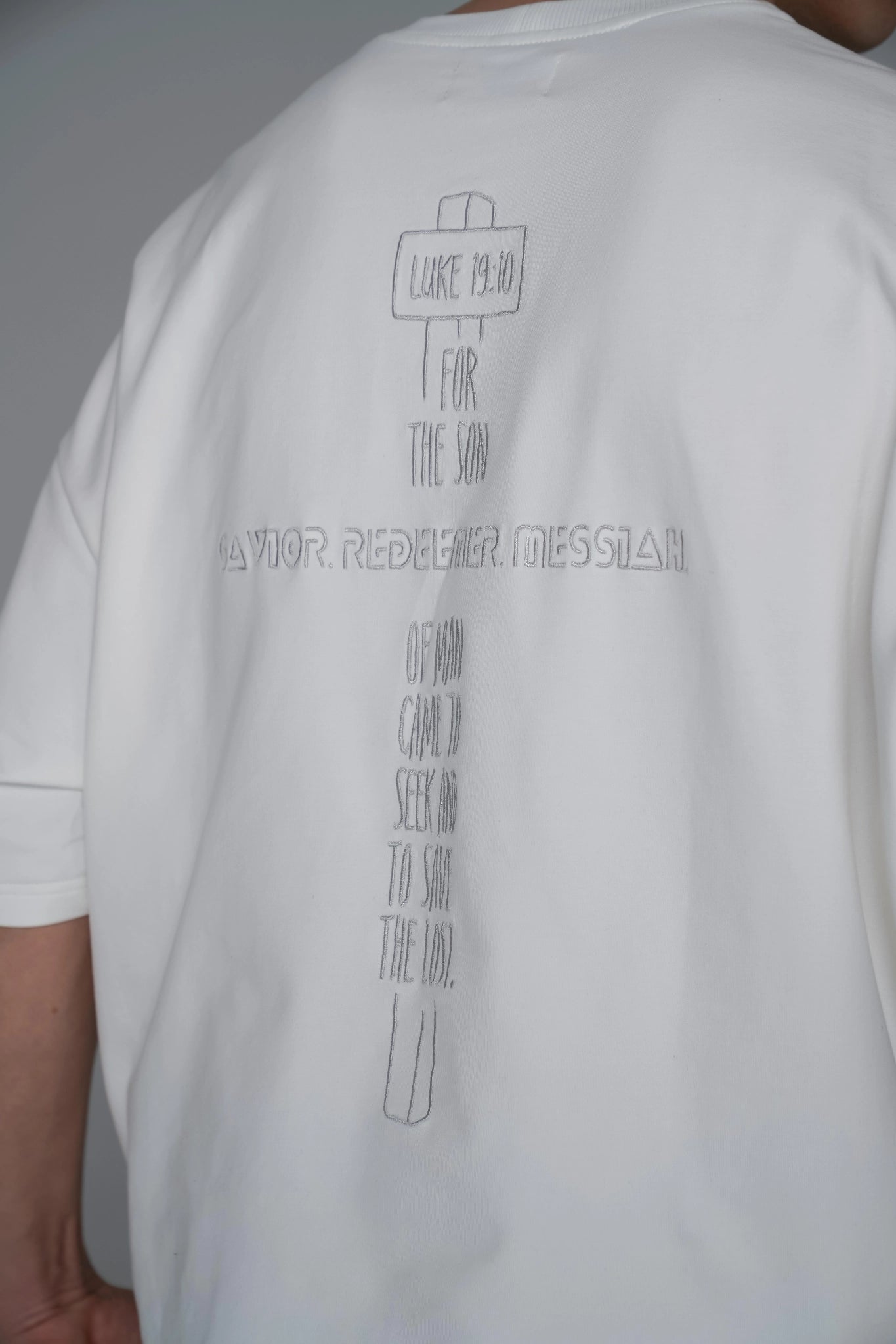 MEN'S OVERSIZED MINI CROP T-SHIRT CHAMPAGNE front