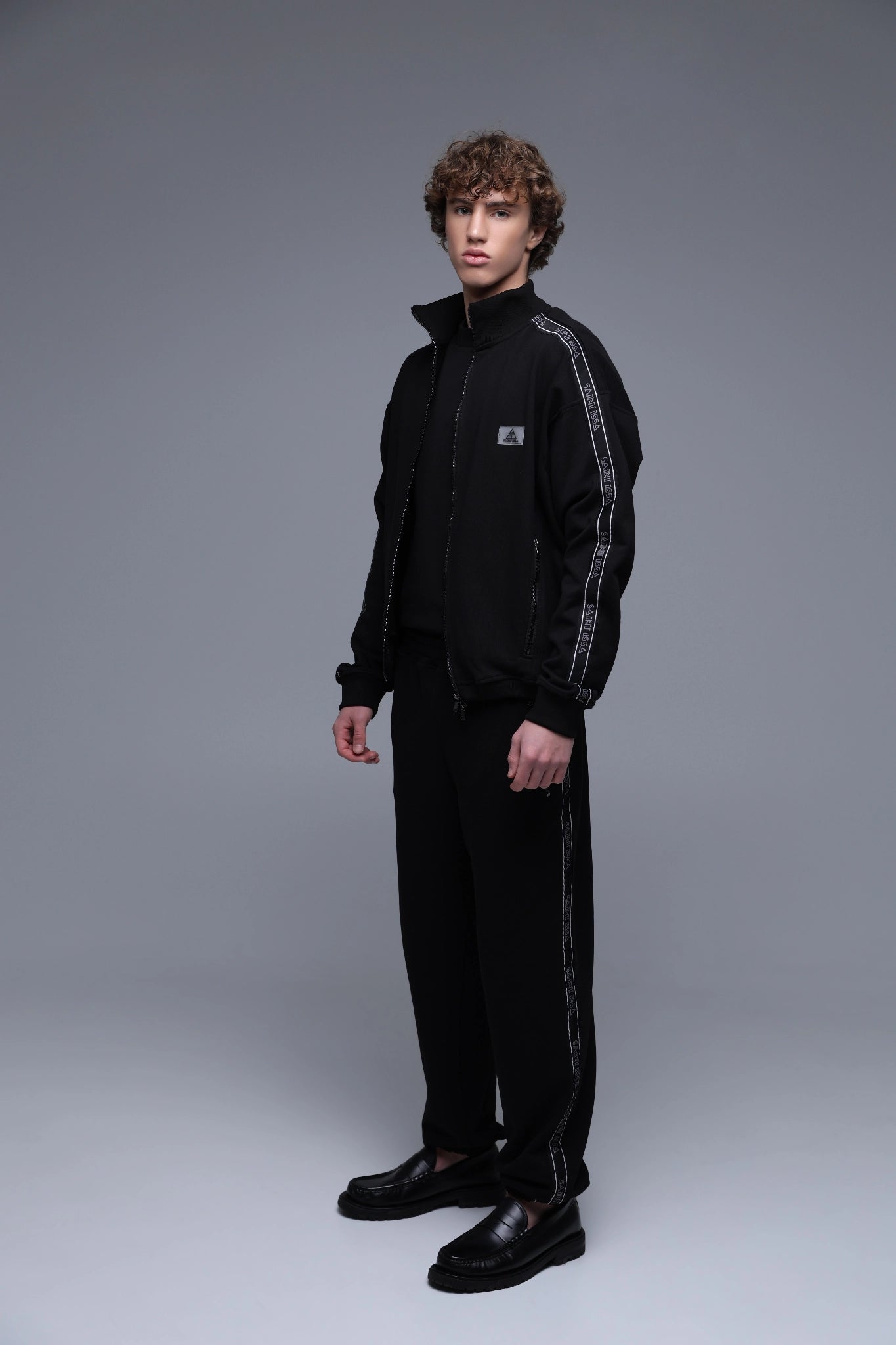 BLACK LUXE JOGGERS custom tailoring option