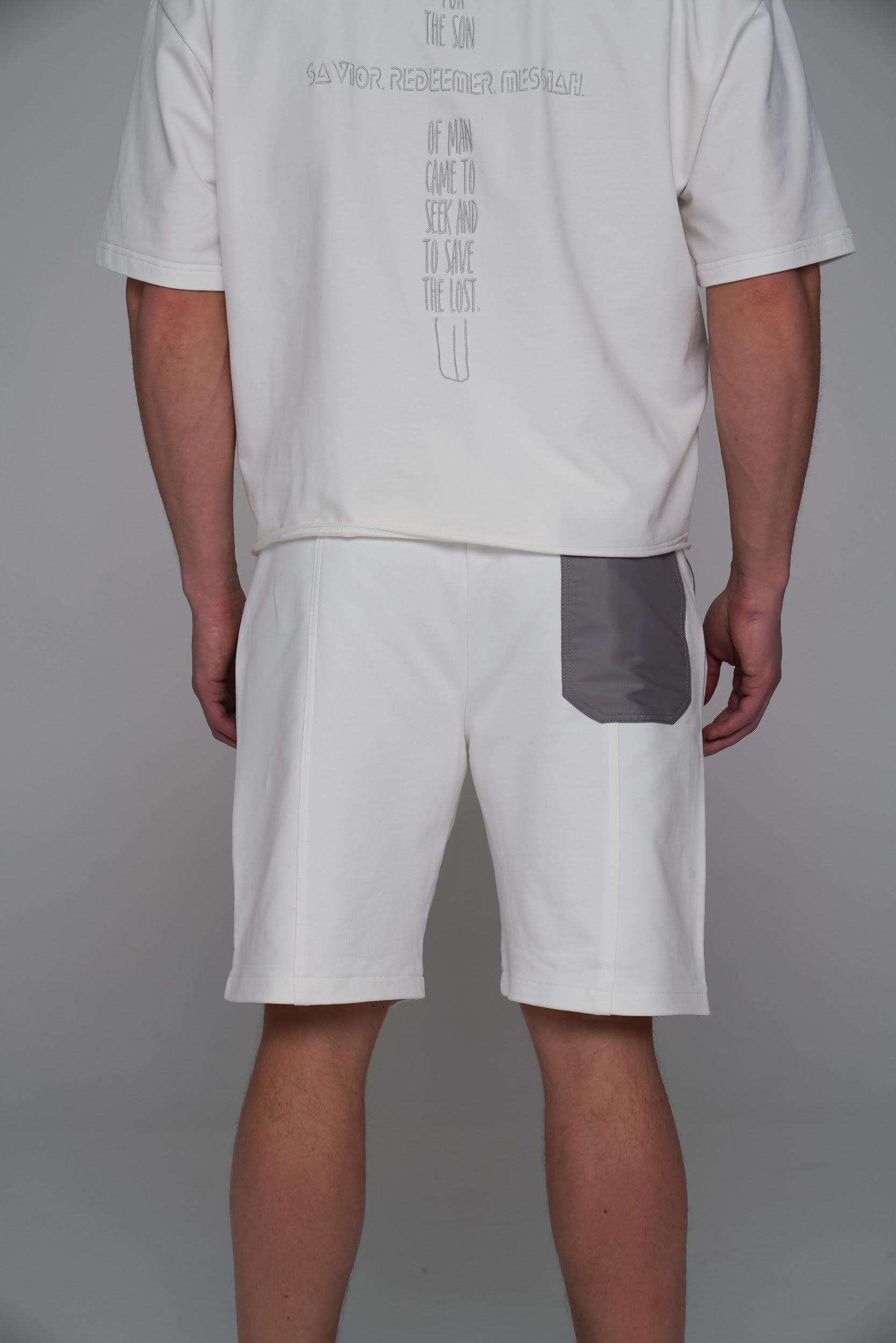 SAINT ISSA MEN’S CHAMPAGNE OVERSIZED SHORTS — CONTRAST PATCH PANELS