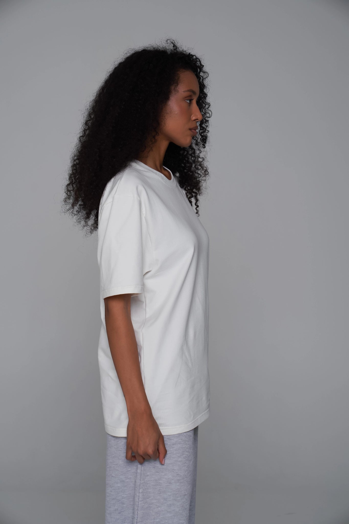 WOMEN'S PREMIUM BASIC T-SHIRT CHAMPAGNE side view